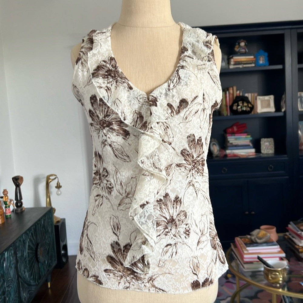 Jaipur cream & brown ruffled floral tank, size S